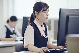 画像：新卒採用